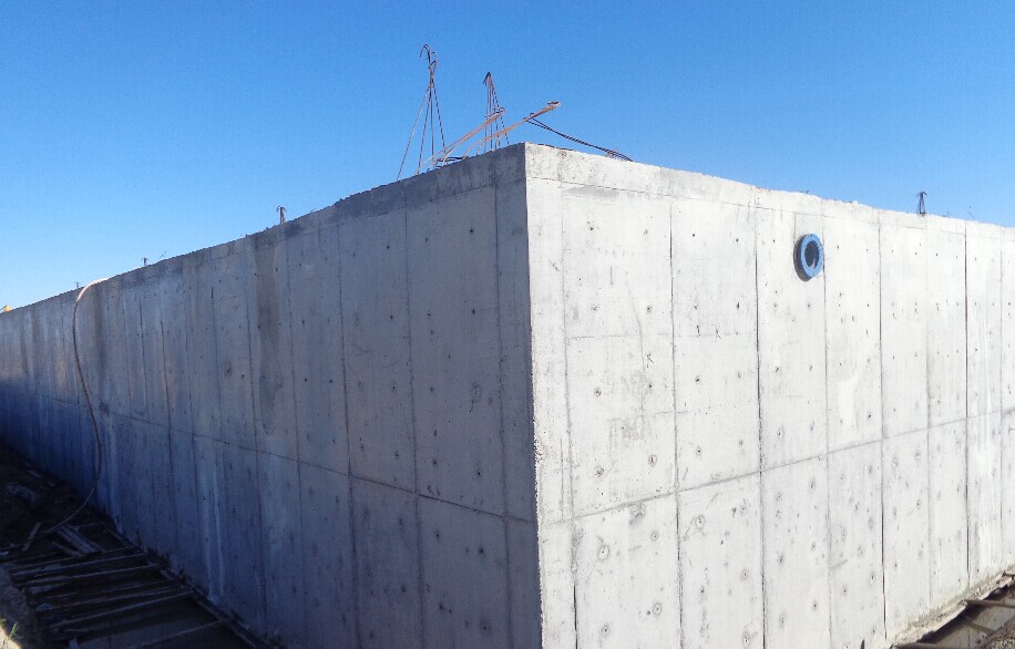 1̖����ˮ�ز�ģ�����^�|�����w�ϸ�ײ��ֲ�����